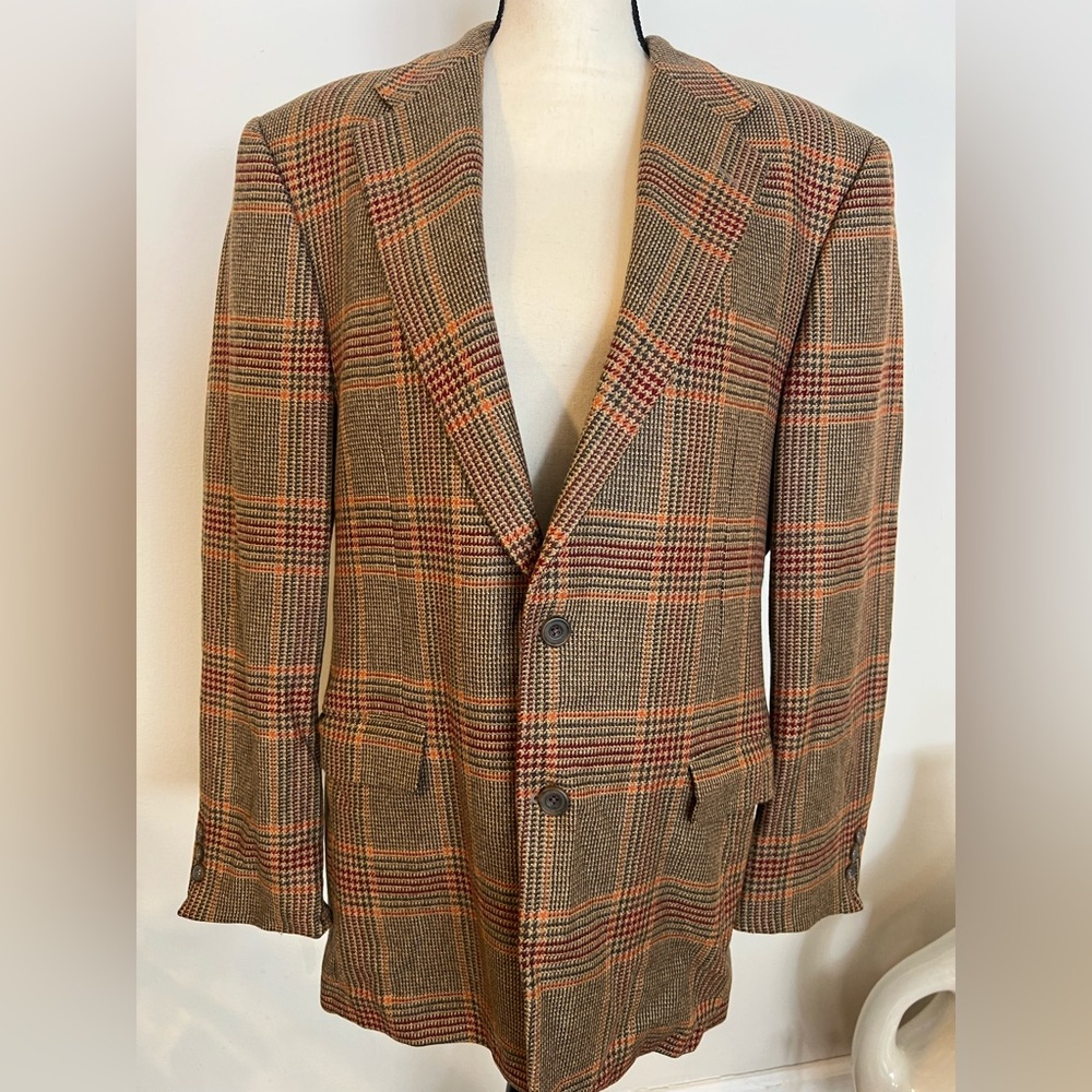 Hickey Freeman Brown and Red Plaid Blazer 100% cashmere